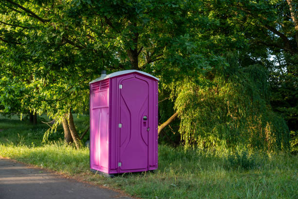 Best Portable restroom trailer rental  in Maumee, OH